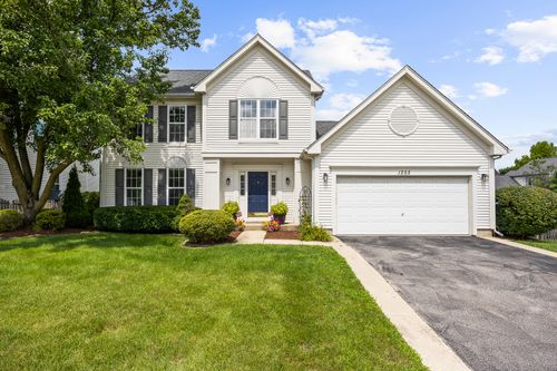 1255 Chicory Ln, Naperville, IL, 60564-9326 | Card Image