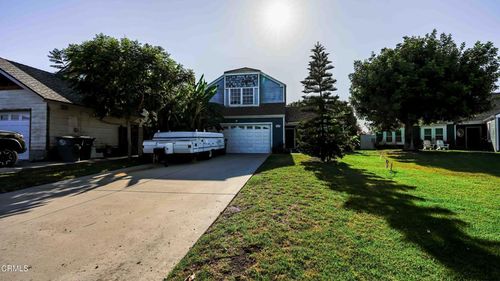 1977 El Cajon Cir, Oxnard, CA, 93035-2634 | Card Image