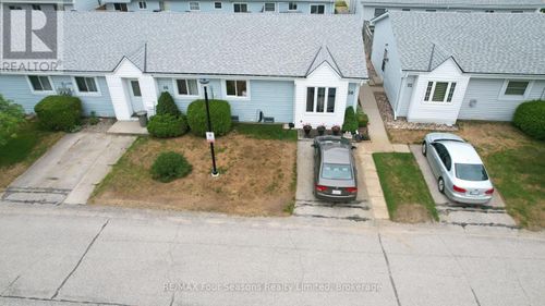 50-303 Waterloo St, Port Elgin, ON, N0H2C1 | Card Image