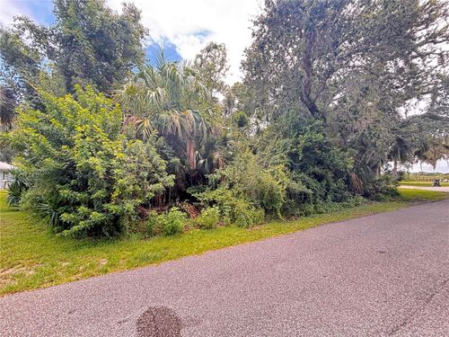 32 Deerwood St, PALM COAST, FL, 32137-2609 | Card Image