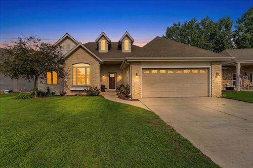 1296 Carla Ln, West Bend, WI, 53095-5435 | Card Image