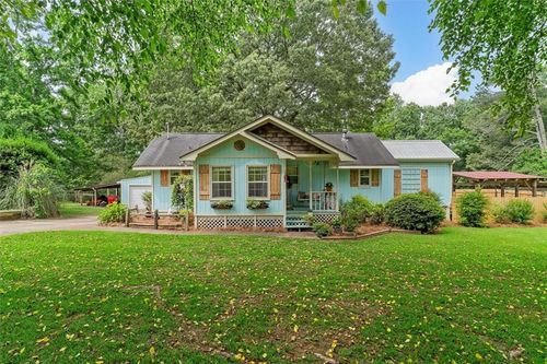 8669 Davis St, Braselton, GA, 30517-2941 | Card Image