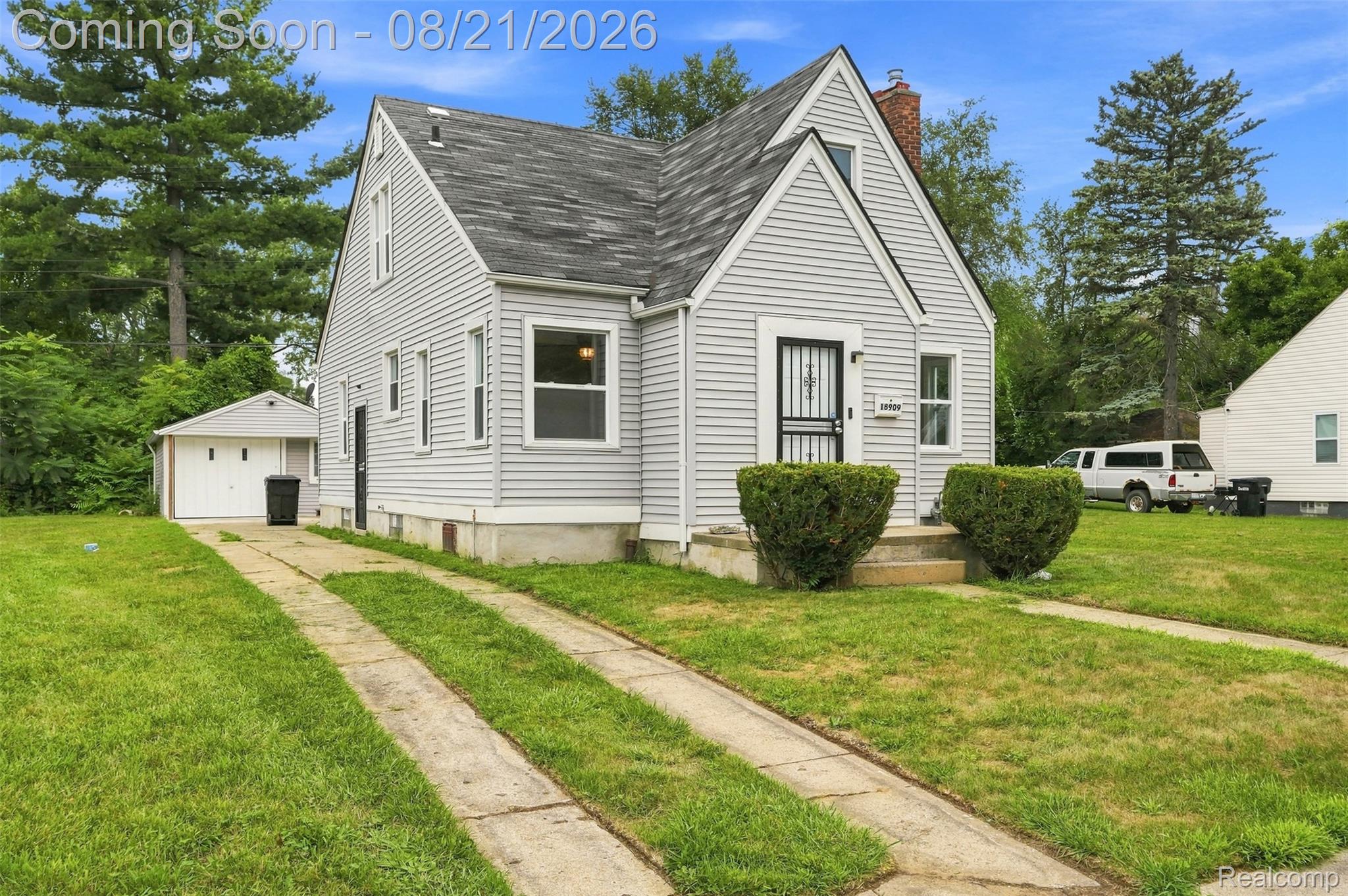 Residential in Detroit 4