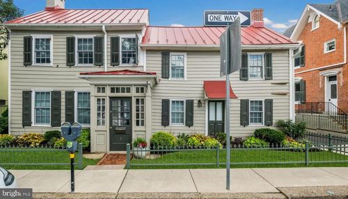 4-112-114 E State St, DOYLESTOWN, PA, 18901-4398 | Card Image