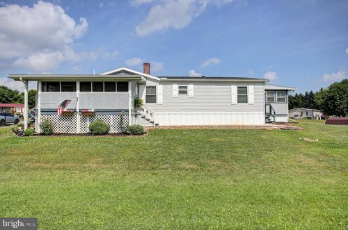 30 Spring Dr, SHIPPENSBURG, PA, 17257-9465 | Card Image