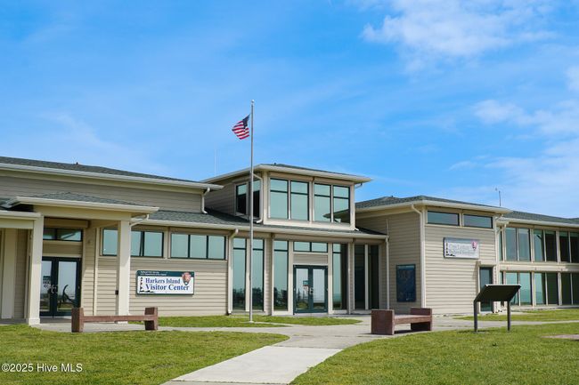 302 Bayview Dr, House other with 3 bedrooms, 2 bathrooms and 1 parking in Harkers Island NC | Image 47