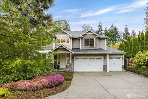 9150 Burlingame Ct Ne, Bainbridge Island, WA, 98110-3042 | Card Image