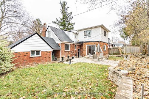 12 Armstrong St, Brampton, ON, L6W1W6 | Card Image