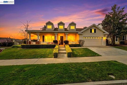 2889 Bresso Ct, Livermore, CA, 94550-6570 | Card Image