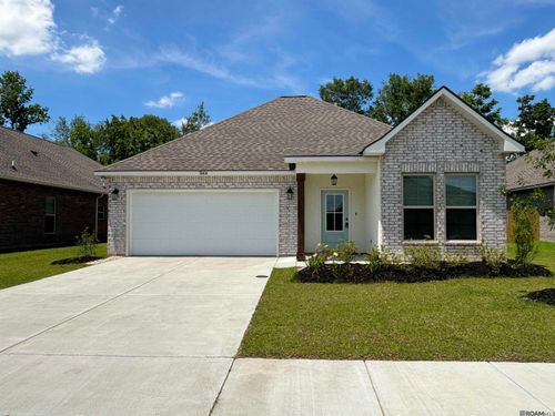 38404 Queen St, Prairieville, LA, 70769-5353 | Card Image