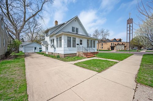 213 N Sverdrup Ave, Jackson, MN, 56143-1462 | Card Image