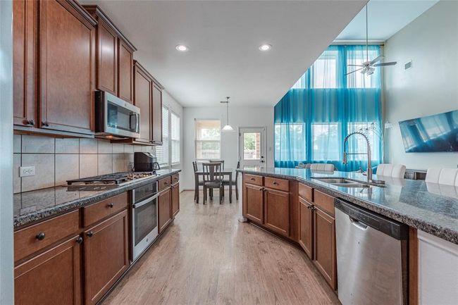 1834 Alyssa Way, House other with 4 bedrooms, 4 bathrooms and 2 parking in Alvin TX | Image 7
