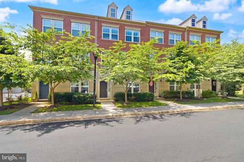 16013 Haygrath Pl, GAINESVILLE, VA, 20155-1576 | Card Image
