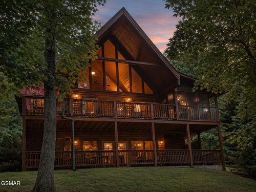 3085 Perry Circle Road, Sevierville, TN, 37862 | Card Image