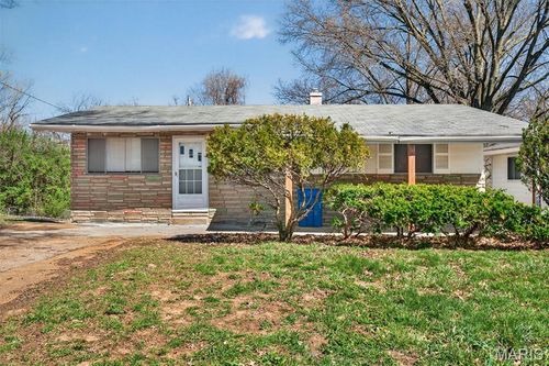 739 Shepley Dr, Saint Louis, MO, 63137-3764 | Card Image