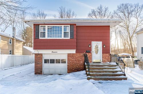 14 Green St, Morristown, NJ, 07960-5256 | Card Image