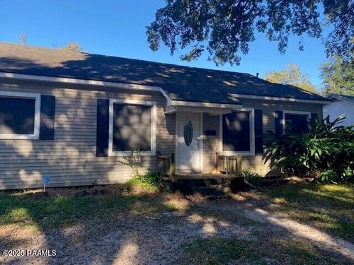 609 Maumus St, New Iberia, LA, 70560-4631 | Card Image