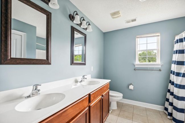Guest Bathroom | Image 21