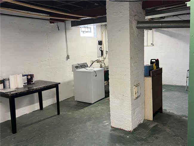 545 Howard St, Townhouse with 2 bedrooms, 1 bathrooms and null parking in E Pittsburgh PA | Image 15
