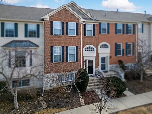 123 Willow Blvd, Willow Springs, IL, 60480-1649 | Card Image