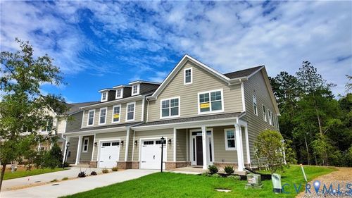 6413 Lila Crest Ln, Midlothian, VA, 23112-2574 | Card Image