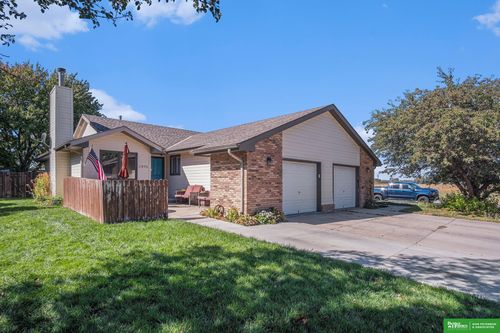 2673 Seaton Ave, Fremont, NE, 68025 | Card Image
