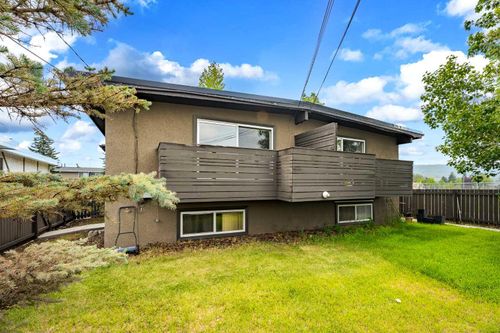 3-6222 31 Avenue Nw, Calgary, AB, T3B1J8 | Card Image