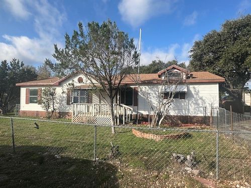 132 Juan Ct, Hudson Oaks, TX, 76087-8337 | Card Image