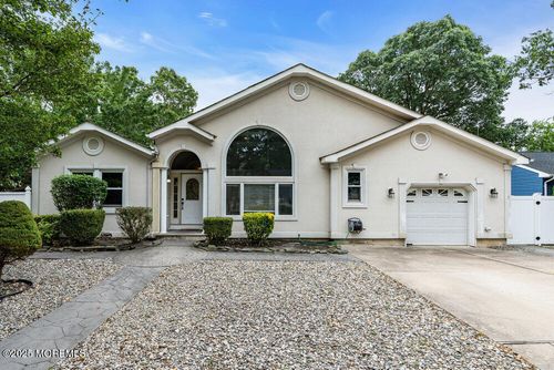 241 Juniper Ln, Forked River, NJ, 08731-2901 | Card Image