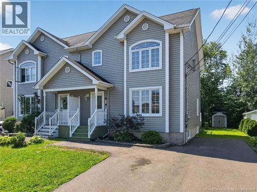 302 Lonsdale Dr, Moncton, NB, E1G0A8 | Card Image
