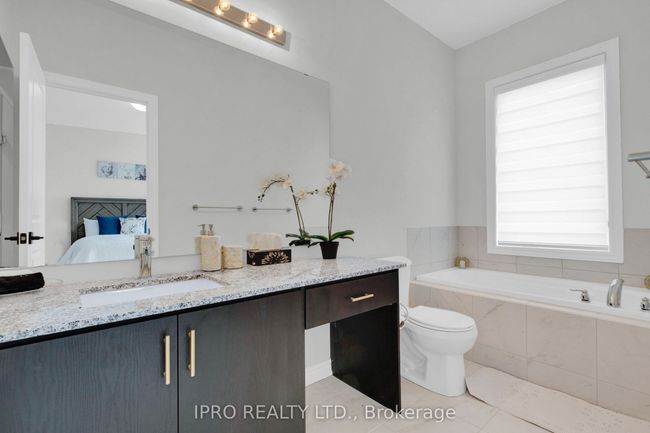 80 Inverary Cres, House attached with 4 bedrooms, 4 bathrooms and 1 parking in Vaughan ON | Image 27