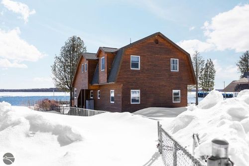 1-148 N Huron St, De Tour Village, MI, 49725-5039 | Card Image