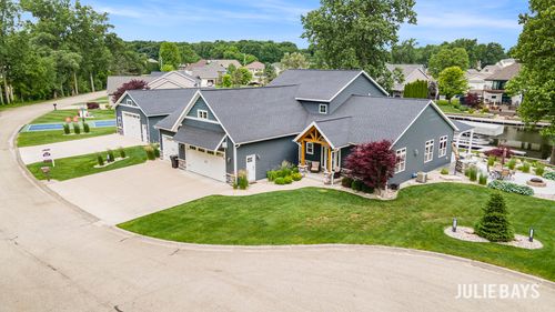 12828 Bayou Ct, Wayland, MI, 49348-9244 | Card Image