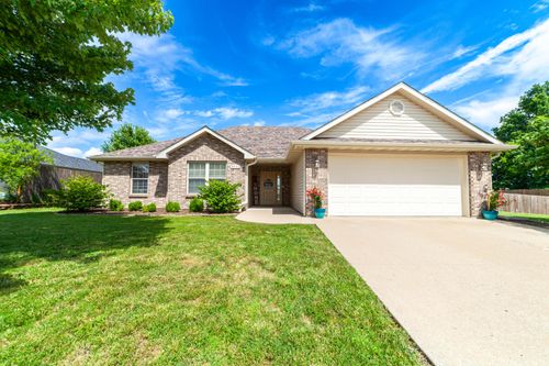3902 Ladue Ct, COLUMBIA, MO, 65202-5749 | Card Image