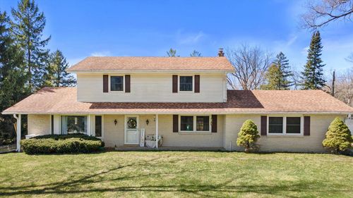 W170S7011 Southern Drive, Muskego, WI, 53150 | Card Image