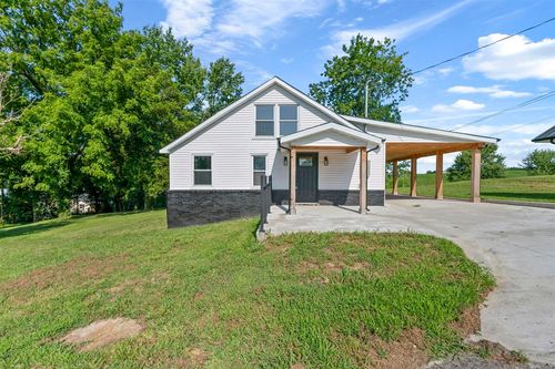 104 Mathews Ct, Glasgow, KY, 42141-9412 | Card Image