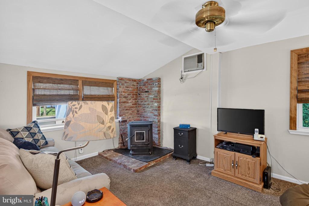 Residential in WOODBURY 5