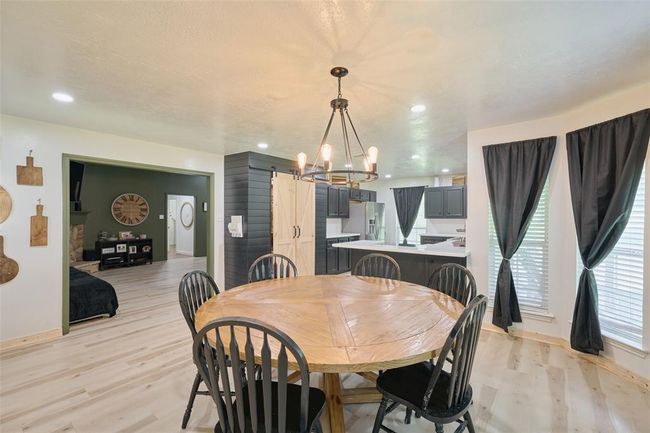 27548 Log Cabin Rd N, House other with 4 bedrooms, 2 bathrooms and 2 parking in Montgomery TX | Image 12