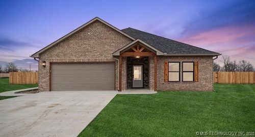209 Lindsey Ave, Adair, OK, 74330-2236 | Card Image