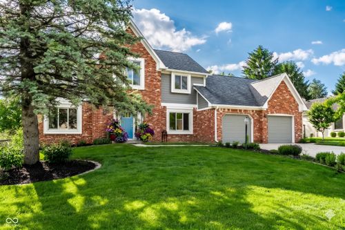 828 Pebble Brook Pl, Noblesville, IN, 46062-8447 | Card Image