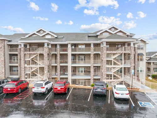 1-200 Glory Rd, Branson, MO, 65616-4066 | Card Image