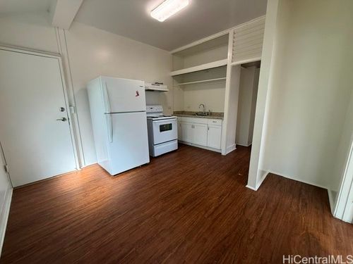 909 Lukepane Ave, Honolulu, HI, 96816-1350 | Card Image