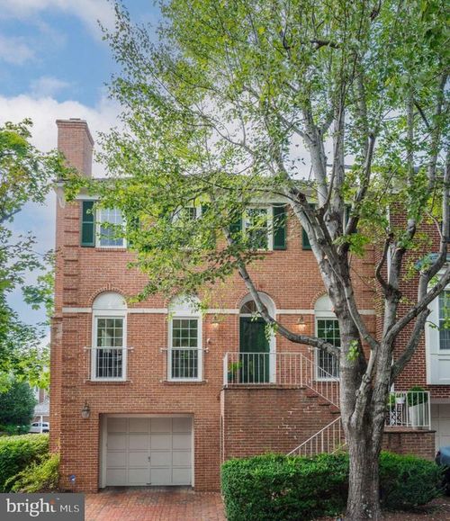 7917 Quarry Ridge Way, BETHESDA, MD, 20817-6956 | Card Image