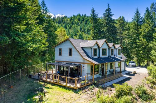 1691 Meadowood Way, Qualicum Beach, BC, V9K2S3 | Card Image