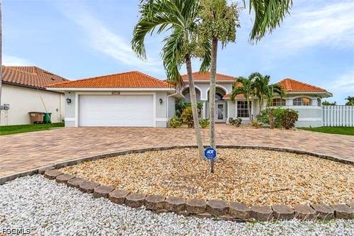 4413 Sw 10th Ave, Cape Coral, FL, 33914-9002 | Card Image