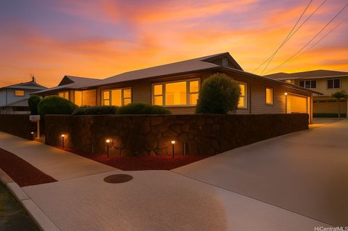 4153 Kilauea Ave, Honolulu, HI, 96816-4453 | Card Image