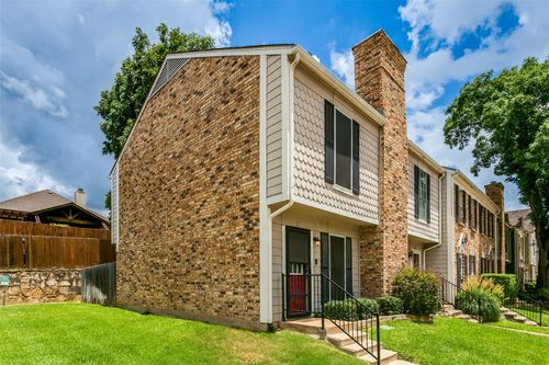 17 Abbey Rd, Euless, TX, 76039-4215 | Card Image