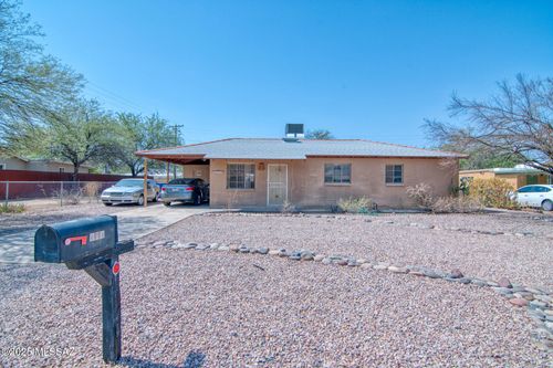 4774 E 17th Street, Tucson, AZ, 85711 | Card Image