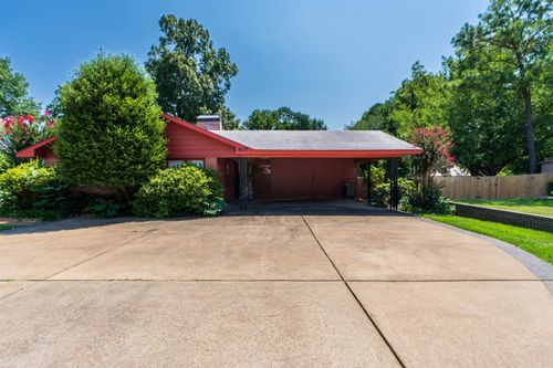 607 Melody Ln, Jonesboro, AR, 72401-4966 | Card Image
