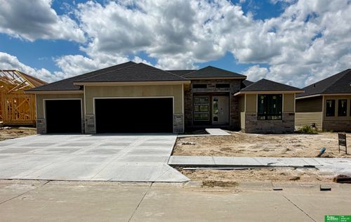 5826 N 213th Ave, Elkhorn, NE, 68022-4997 | Card Image